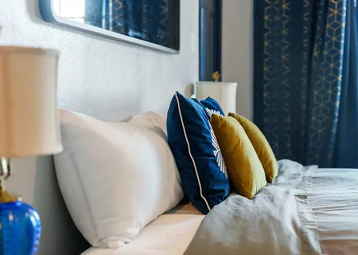 Apartment Merion Village Residences 1164